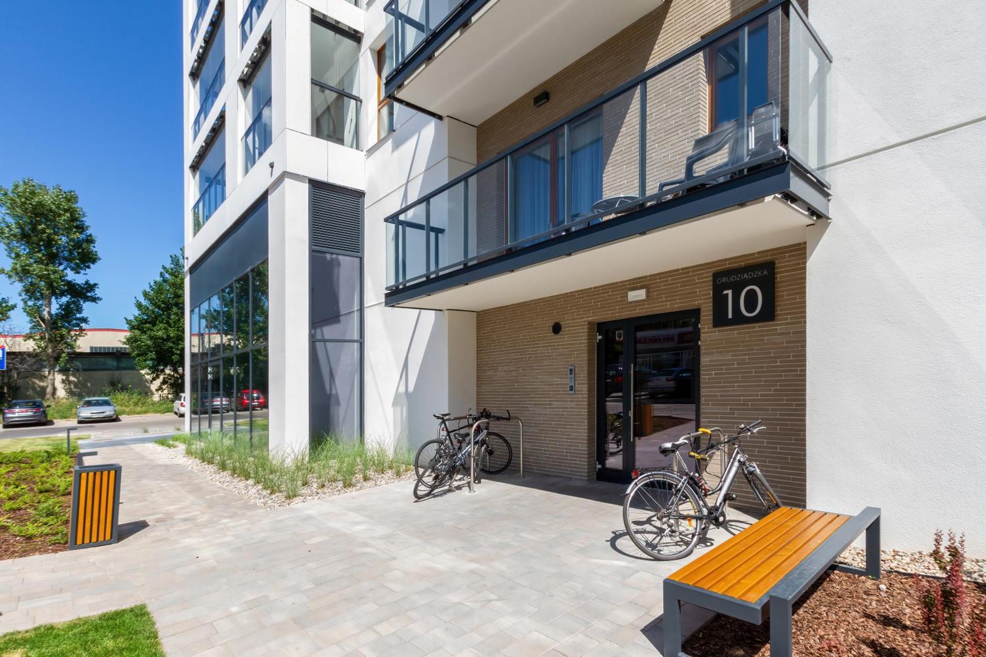Apartament Z Widokiem Na Morze Obok Parku Millenium W Gdansku By Noclegi Renters Bagian luar foto