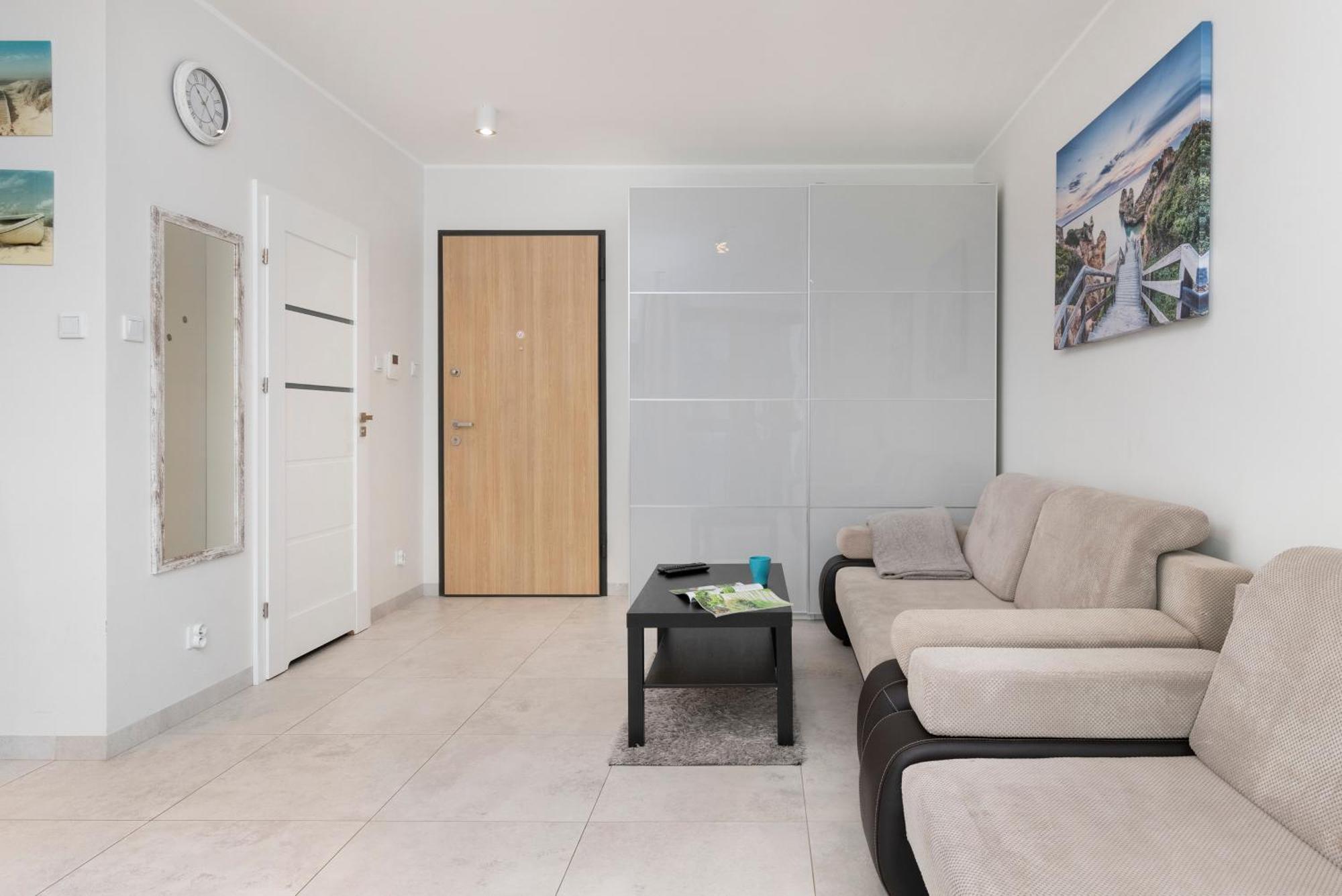 Apartament Z Widokiem Na Morze Obok Parku Millenium W Gdansku By Noclegi Renters Bagian luar foto