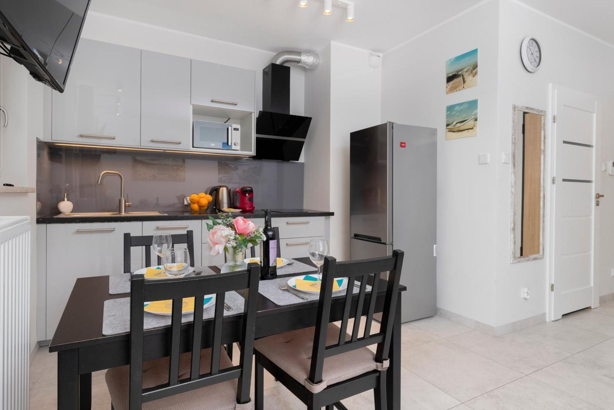 Apartament Z Widokiem Na Morze Obok Parku Millenium W Gdansku By Noclegi Renters Bagian luar foto